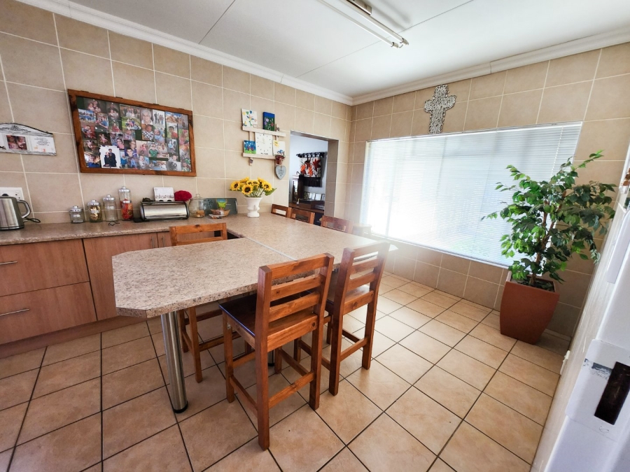 3 Bedroom Property for Sale in Elandsheuwel North West